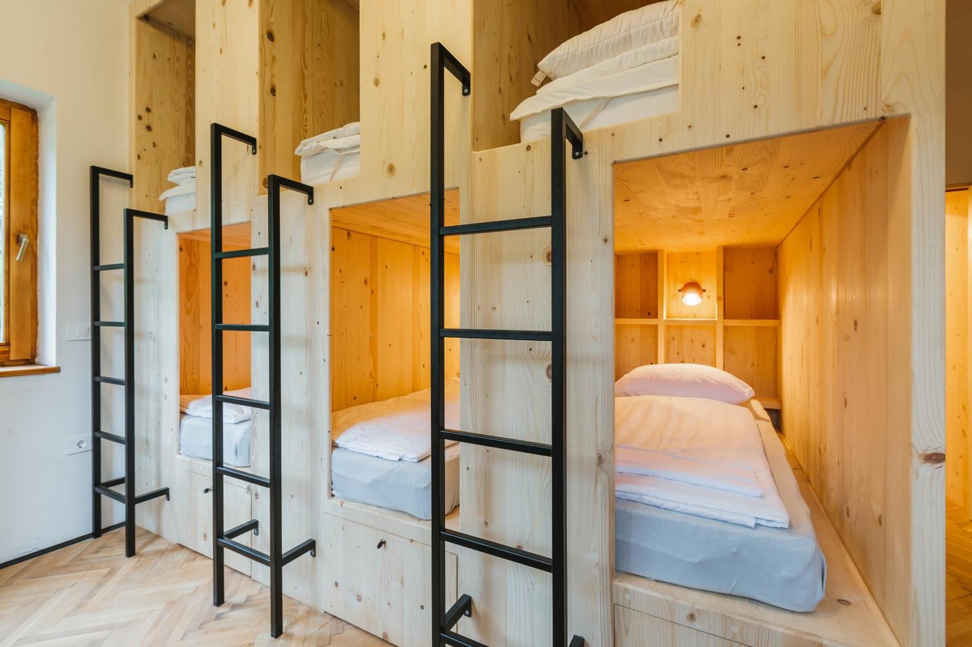 2Nd Station Hostel Bled Extérieur photo